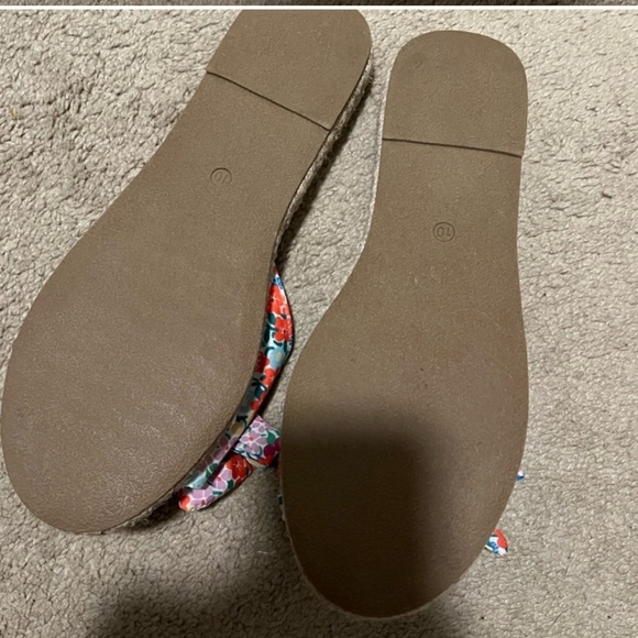 Women's sandals - Picture 2 of 2